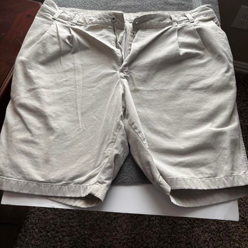 Calvin-klein Men's Cream and Tan Shorts